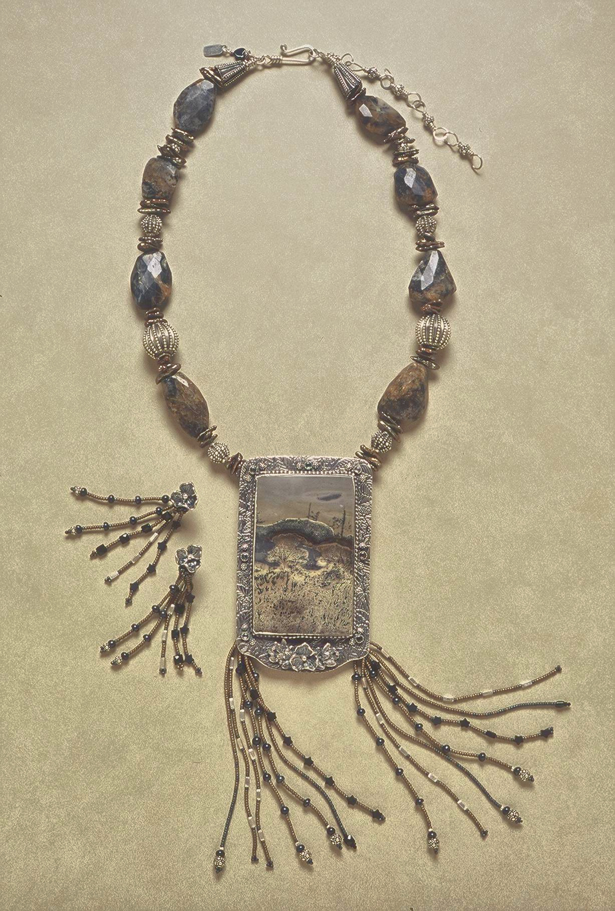 Detail of Desert Solitaire Necklace